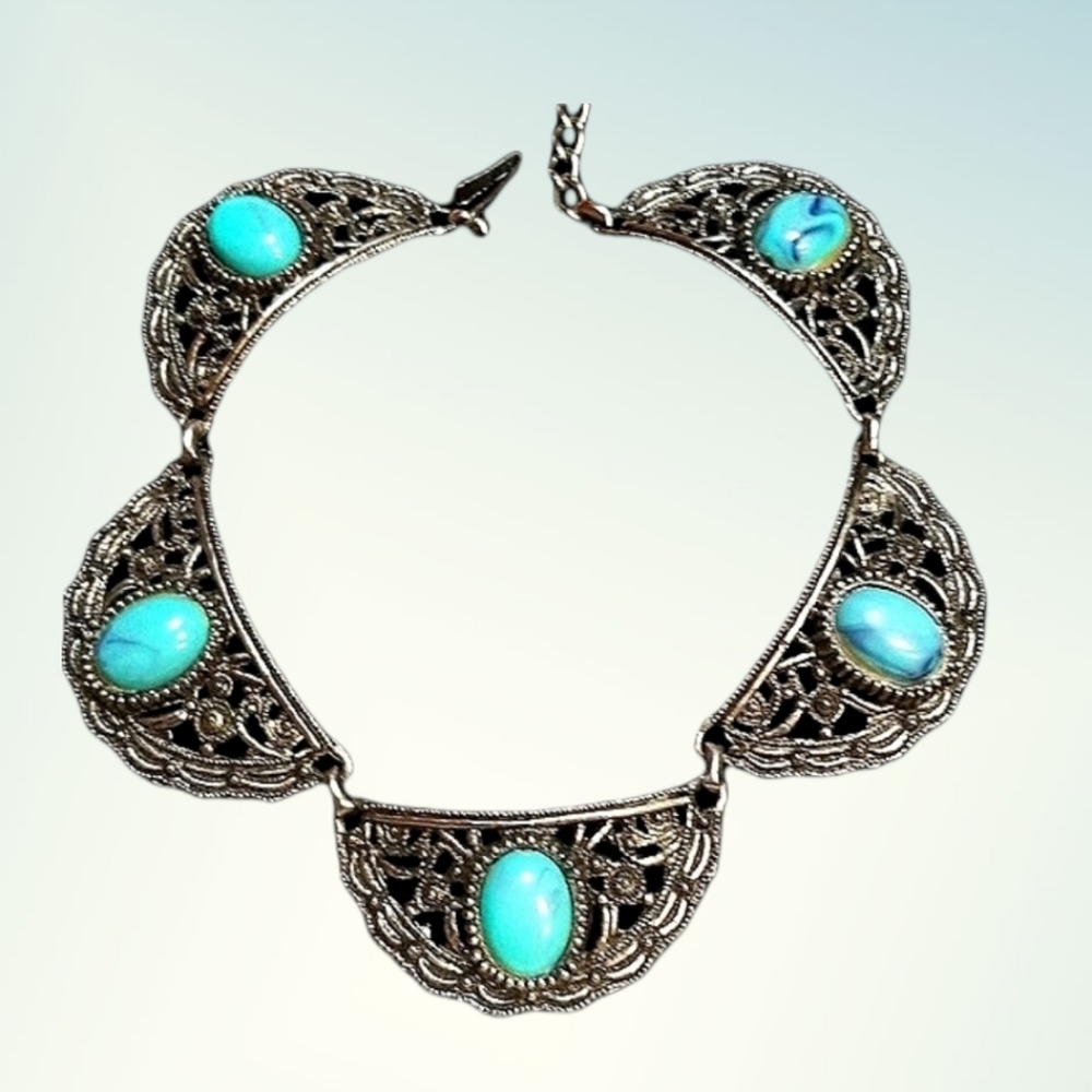 Vintage 1920s Art Deco Faux Turquoise Cabachon Pot Metal Necklace